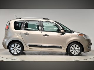 /photos/9327/14a6abf4-1740-4ba0-9e3e-a1ed5495d397_i320x240.jpg