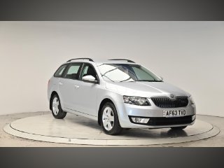 /photos/9327/2dfb107c-960f-4bb1-9b39-f7e0590b80d1_i320x240.jpg