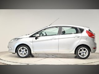 /photos/9327/3760e93c-7b54-432e-a89c-21c0e10b8a66_i320x240.jpg