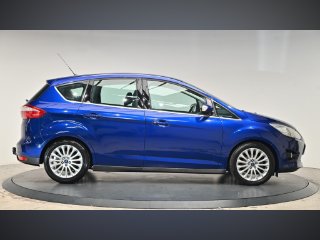 /photos/9327/3826c215-0bb9-49a4-a550-ba7802f49ceb_i320x240.jpg