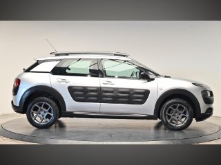 /photos/9327/3d5bf0fb-f46d-4ac3-a6b7-cf0786b602f1_i320x240.jpg