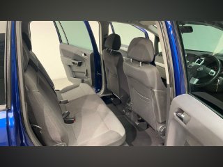 /photos/9327/4c6a77f0-0cf2-4fa2-83ad-f36b3df2c024_i320x240.jpg