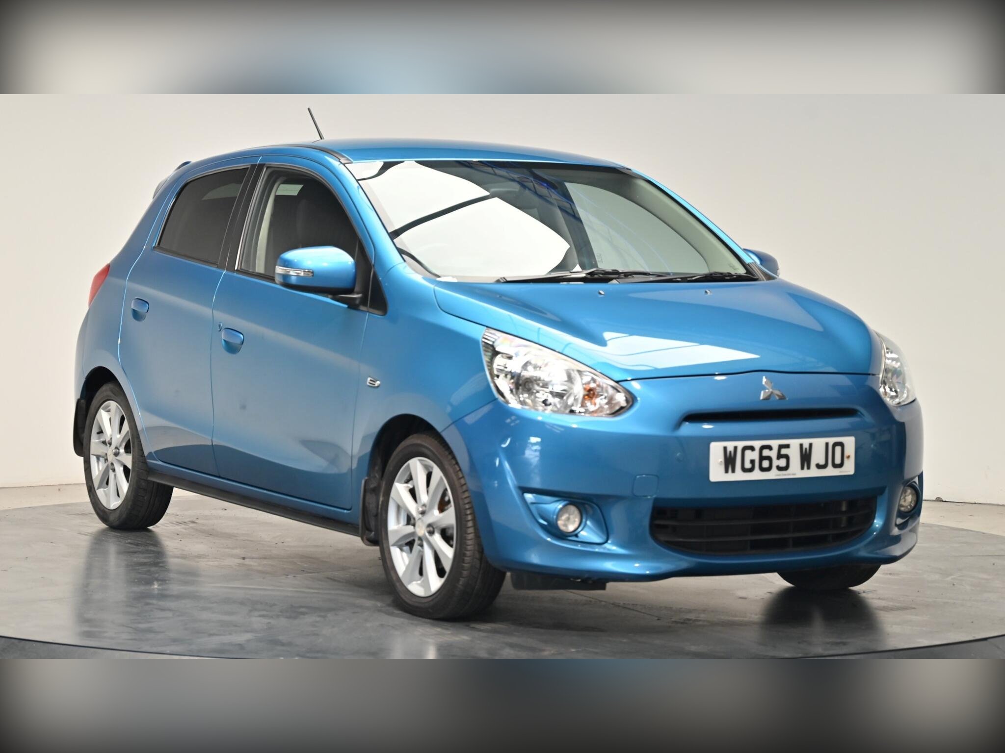 Mitsubishi Mirage 2015