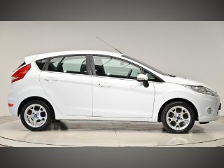 /photos/9327/4e60a3e9-f14b-48f0-ab66-2f8f5532f7ef_i320x240.jpg