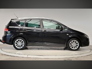 /photos/9327/4f351464-5bc8-4af3-97f9-b23b61100bce_i320x240.jpg
