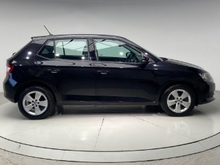 /photos/9327/5af6ea86-ac41-43e9-bc0f-1fa5b9eca390_i320x240.jpg