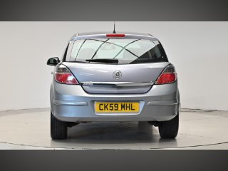 /photos/9327/61402266-1328-420d-8a6d-c79715d9ac2c_i320x240.jpg