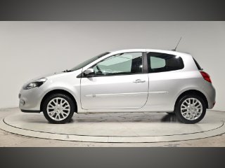 /photos/9327/696f0c23-37da-490b-b182-3d5dc9b3f191_i320x240.jpg
