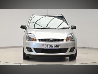 /photos/9327/6bf8b790-ce99-4acf-8036-3b4171fcf3d3_i320x240.jpg