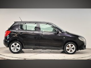 /photos/9327/7080bf2a-d225-47e3-99a9-6caac10c1df5_i320x240.jpg