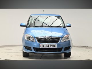 /photos/9327/7a2db13c-b4ea-4ac8-8d74-d78f3877f609_i320x240.jpg