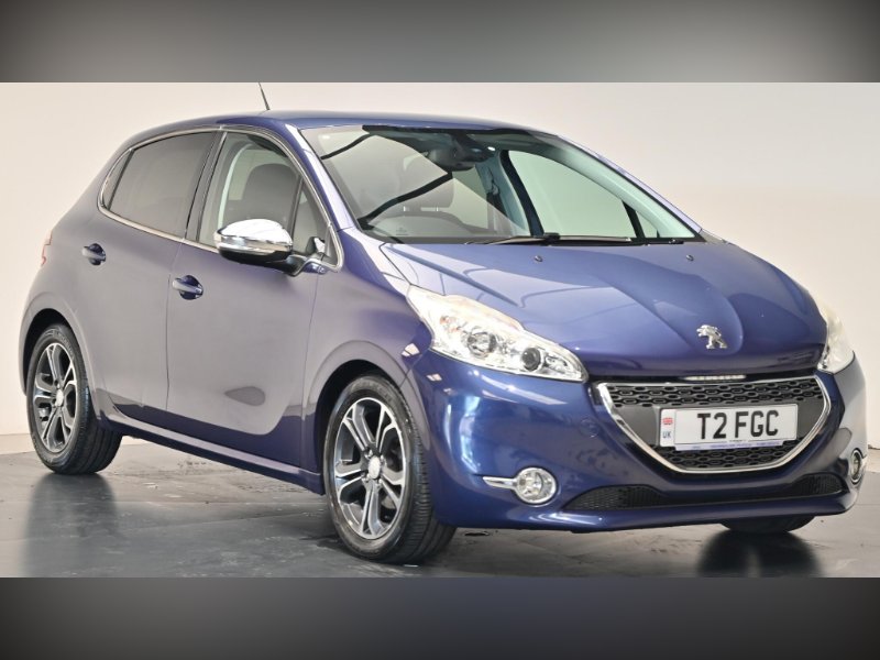 2012 PEUGEOT 208 1.6 E HDI ALLURE EURO 5 S S 5DR 4,995 MONTHLY FROM... photo