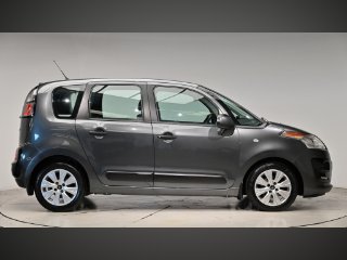 /photos/9327/9971a790-bbe1-4ac8-a4d7-5d0755d3c177_i320x240.jpg