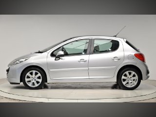 /photos/9327/a02b8cb9-bb78-4bca-8e97-68979ee188a9_i320x240.jpg