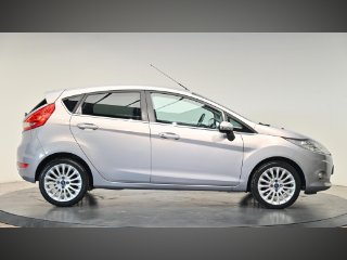 /photos/9327/a6b4f651-b0b9-4eda-8c9f-0b24b1190b7d_i320x240.jpg