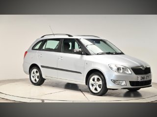 /photos/9327/ad6e9359-65ec-47cb-8f26-282c3d68428d_i320x240.jpg