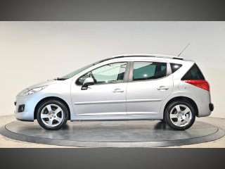 /photos/9327/b5382f2e-4cad-4e72-8167-c63a60444451_i320x240.jpg