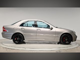 /photos/9327/b5c6b348-c6d4-4f3c-a199-6c9fd01277d5_i320x240.jpg