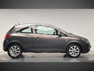 /photos/9327/b5fa677d-6829-4383-9e17-e46b2c79debb_i320x240.jpg