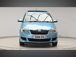 /photos/9327/c38c5bd8-07cc-435e-99b6-f70110533ec4_i320x240.jpg