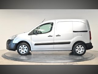 /photos/9327/d39e3dc1-ece2-4f53-9e91-b3ab27eac44b_i320x240.jpg