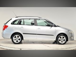 /photos/9327/d564ce86-c2d5-483d-8b92-cb4d3ff59371_i320x240.jpg