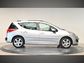 /photos/9327/e05e712a-85a9-4773-8143-d36c62ec800f_i320x240.jpg