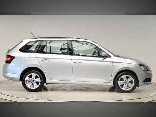 /photos/9327/f31920fa-2135-4064-87bd-1359dff0ec68_i320x240.jpg